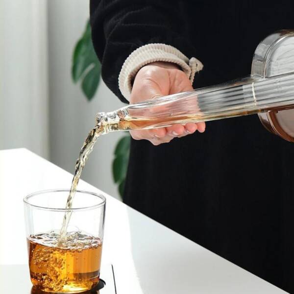 carafe whisky violon pratique et durable