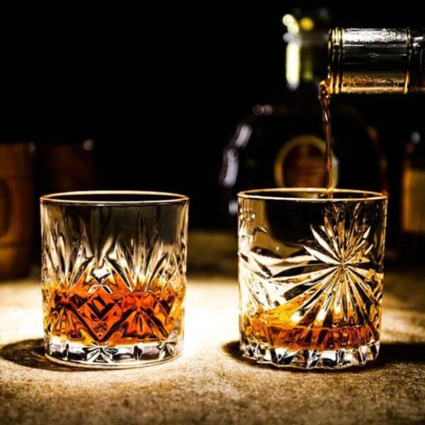 verre à whisky design idéal pour déguster son whisky préféré
