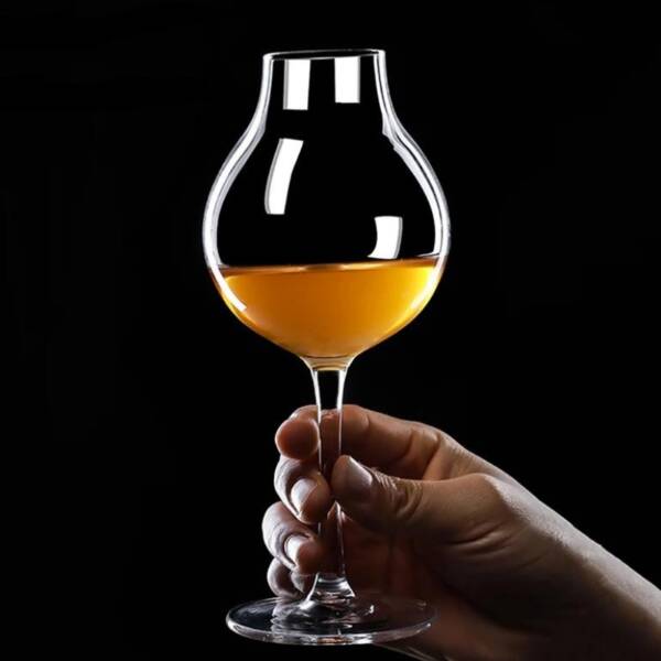 Verre a whisky degustation originaux avec une prise en main facile