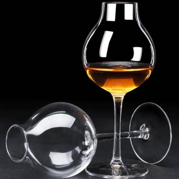 verre a whisky degustation originaux avec un joli design