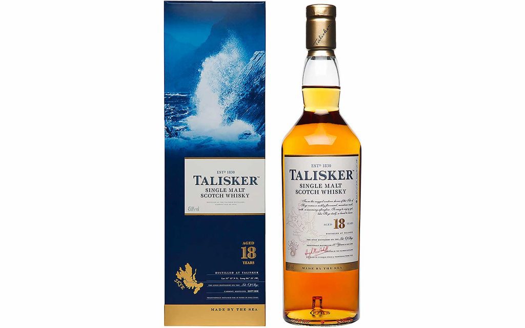 bouteille de whisky tourbé Talisker 18 ans