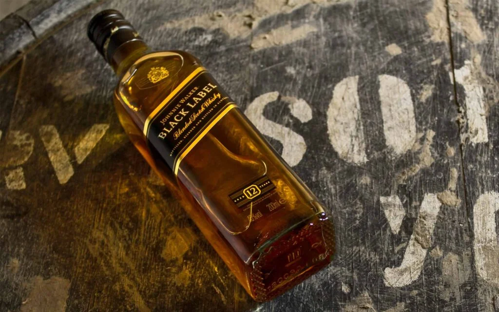 bouteille de whisky johnnie walker black label