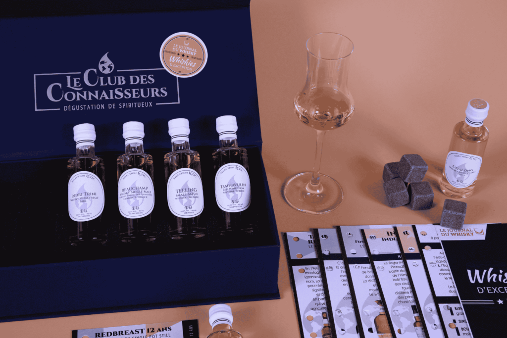 zoom sur le Coffret whisky Le Journal du Whisky x Le Club des Connaisseurs