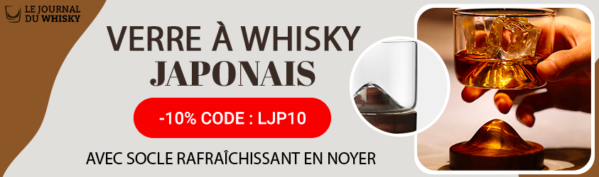 Verre à whisky japonais avec socle